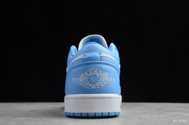 1st Kicks Shoes AO9944-441 Jordan (W) Low UNC 1 Air 0701